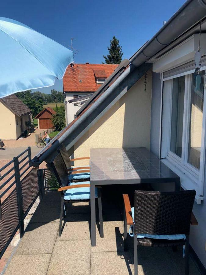 Ferienwohnung Ankerplatz Bodensee อูลดิงเงน มึลโฮเฟิน ภายนอก รูปภาพ